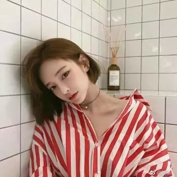 人潮汹涌 · 独家纪录片