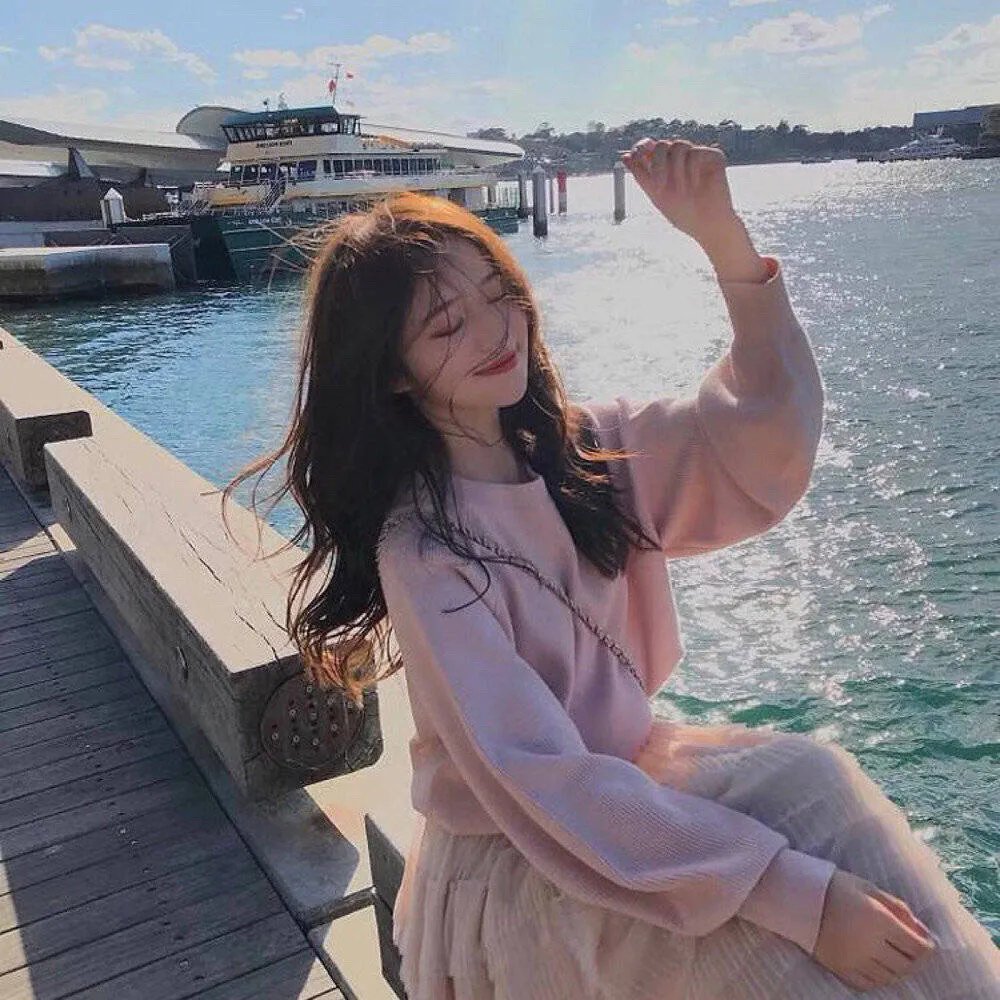 赤裸的美奈子